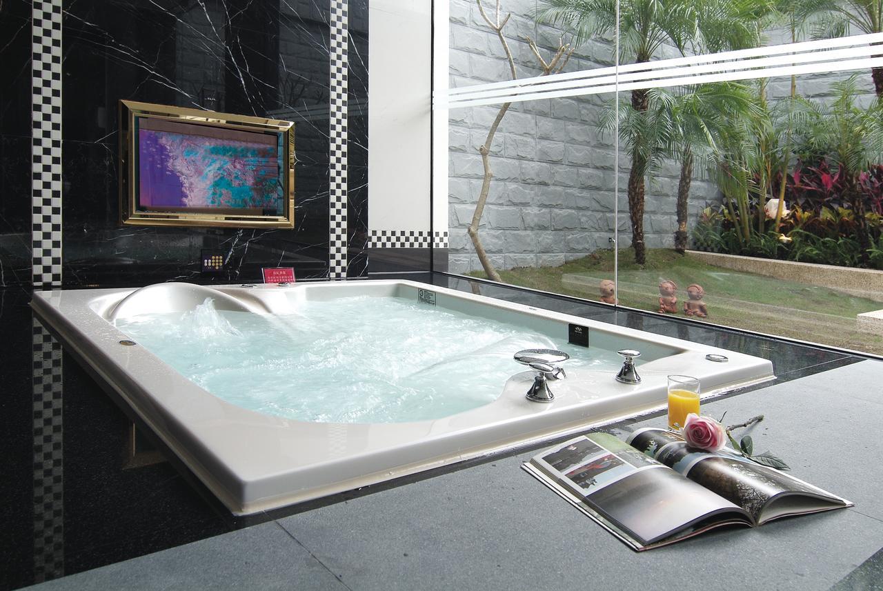Q Motel精品旅館 Tucheng Dış mekan fotoğraf